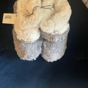 Fluffy Slipper Boots for Around the House; New/Never Worn & Still have the tag